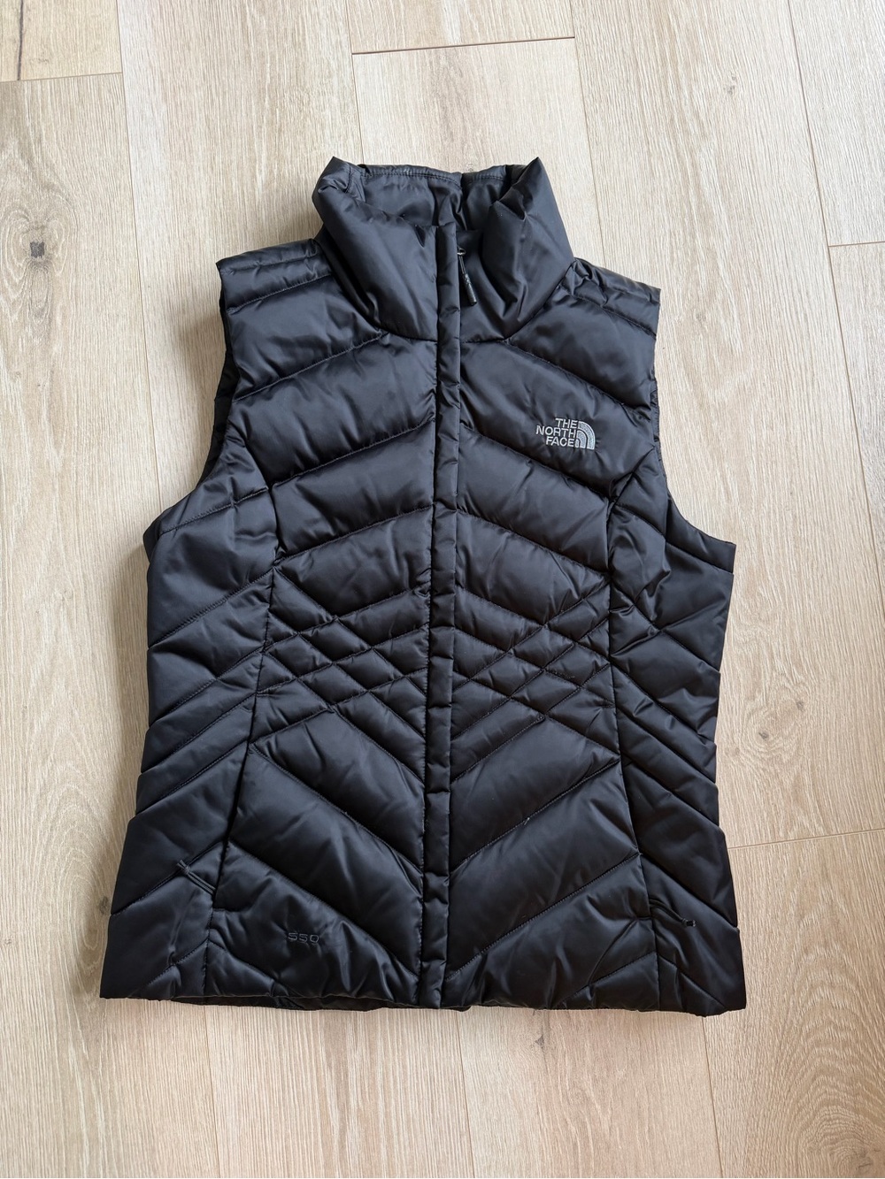 The North Face Women's Black 550 Insulated Vest -Size S, Like New